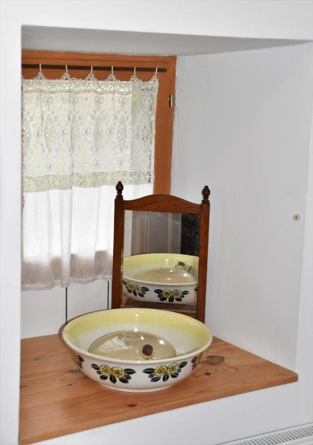 L'Embellie Bed and Breakfast Bertignat Buitenkant foto