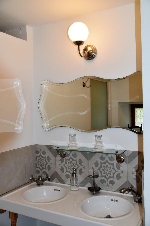 L'Embellie Bed and Breakfast Bertignat Buitenkant foto