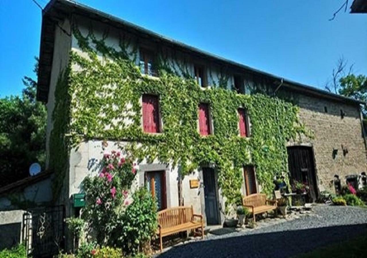 L'Embellie Bed and Breakfast Bertignat Buitenkant foto